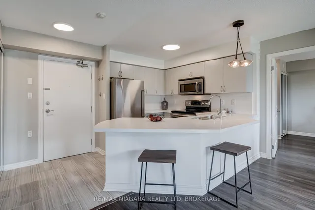 Additional image 12 of 872 Sheppard Ave Unit 313