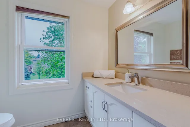 Additional image 13 of 301 Sunnymeade Dr