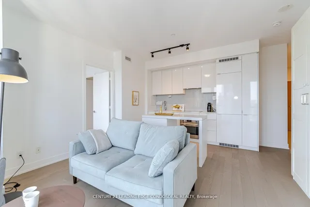 Additional image 16 of 7 Grenville St Unit 2707