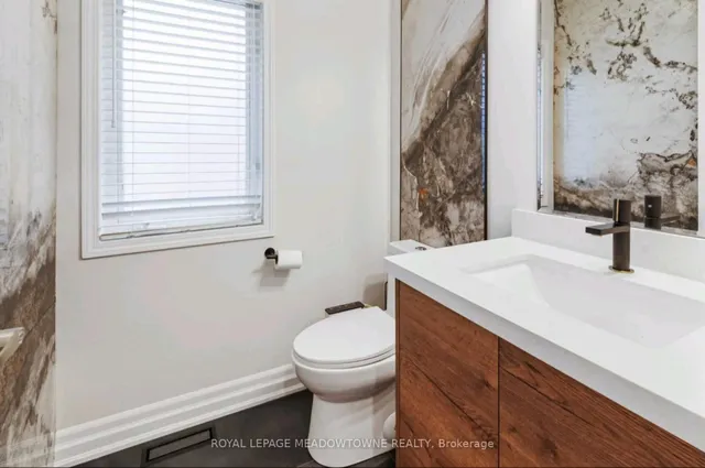 Additional image 10 of 608 Brothers Cres