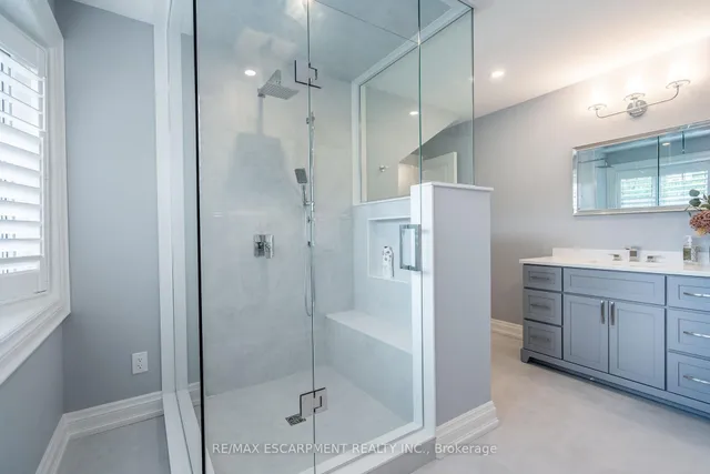 Additional image 33 of 2312 Hoover Crt