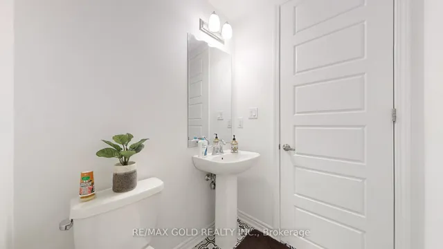 Additional image 31 of 1210 Anson Gate