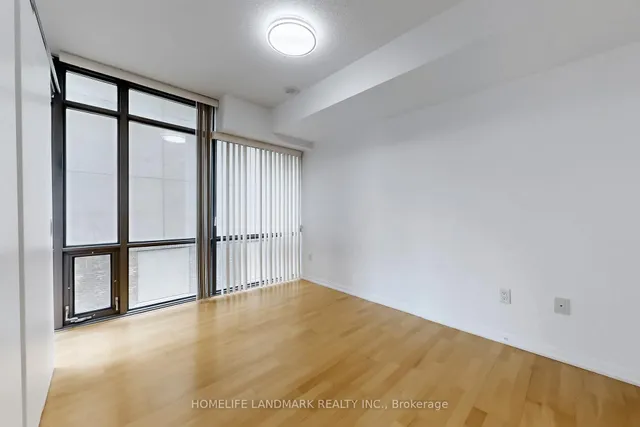 Additional image 15 of 38 Grenville St Unit 808