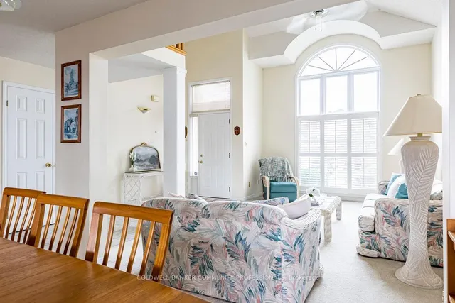 Additional image 7 of 2 Katie Crt