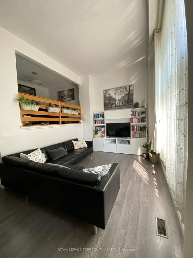 Additional image 18 of 431 Mill Rd Unit 8