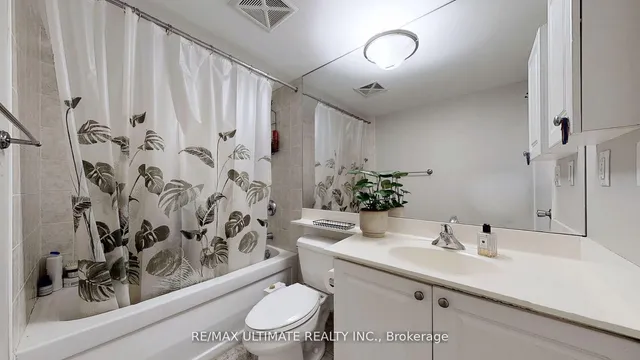 Additional image 20 of 231 Fort York Blvd Unit 228