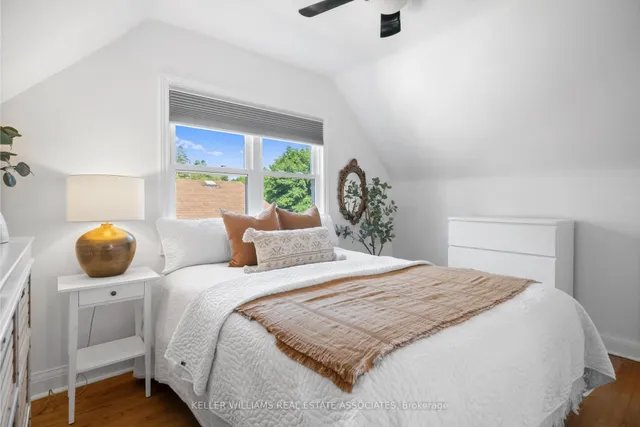 Additional image 19 of 196 Sheldon Ave