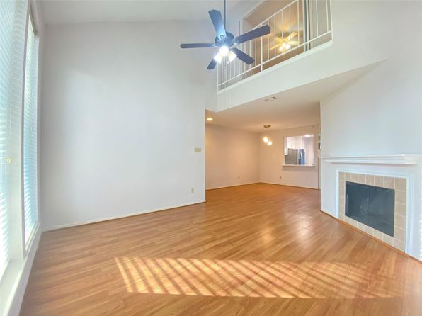 2601 S Braeswood Blvd APT 605, Houston, TX 77025