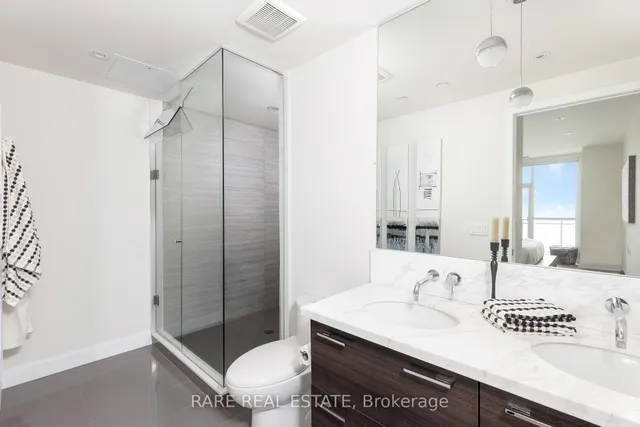 Additional image 32 of 33 Shore Breeze Dr Unit UPH4103