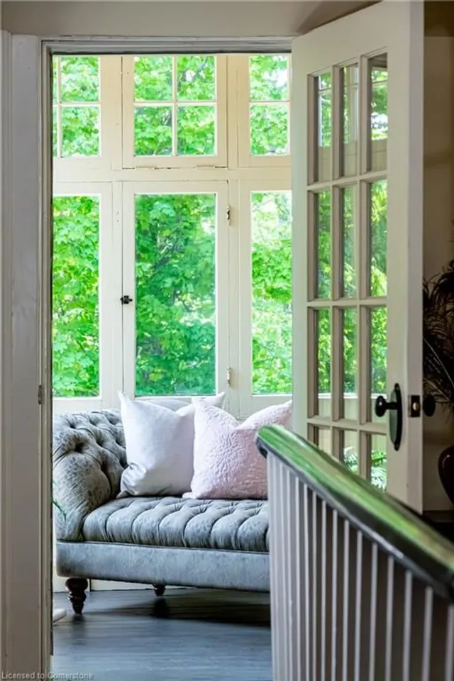 Additional image 26 of 50 South St