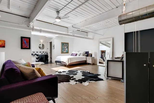 Additional image 29 of 1173 Dundas St Unit 225