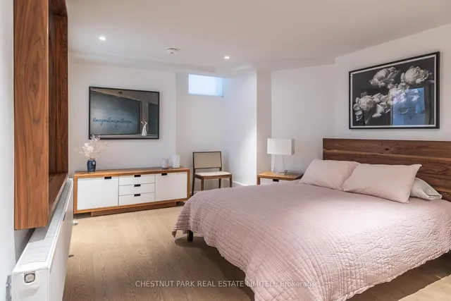 Additional image 30 of 78 Crescent Rd Unit 2