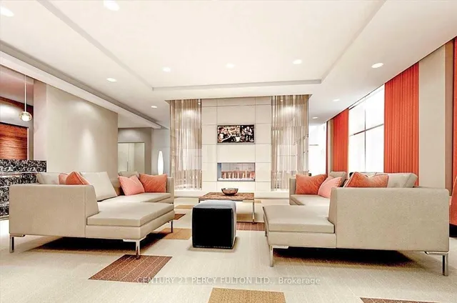 Additional image 26 of 181 Village Green Sq Unit 314