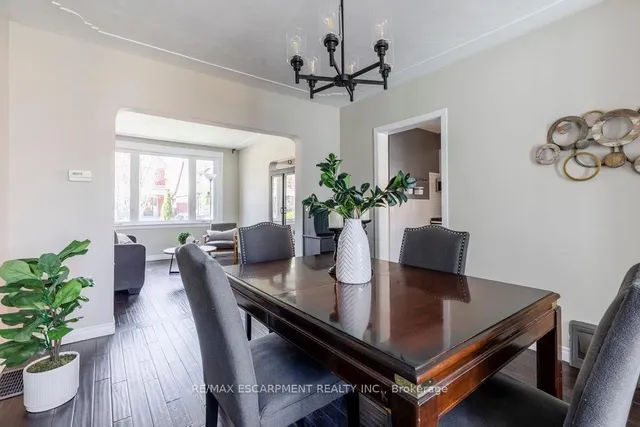 Additional image 14 of 197 Balmoral Ave