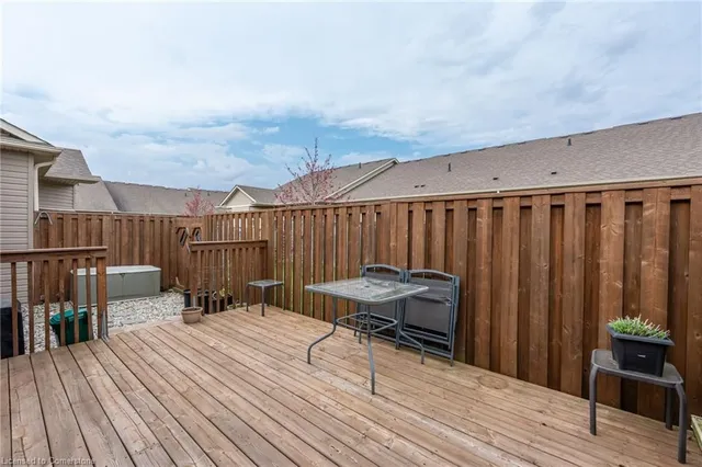 Additional image 32 of 21 Stickland Lane