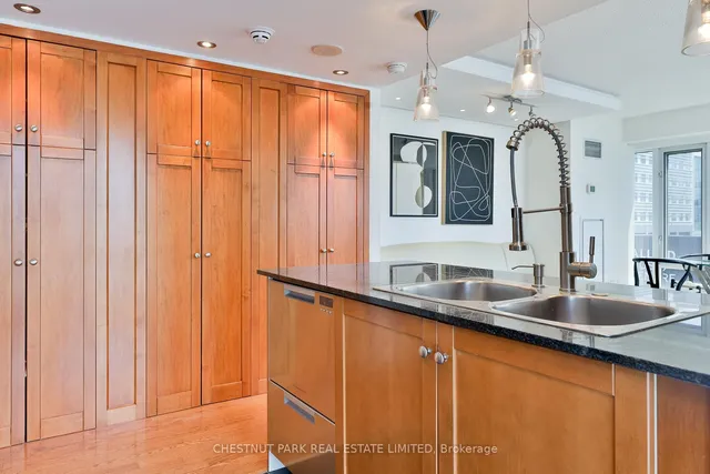 Additional image 7 of 210 Victoria St Unit 1811