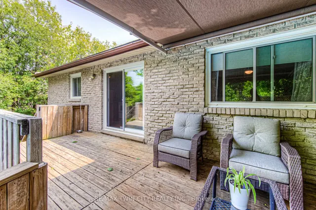 Additional image 40 of 82 Roseneath Cres