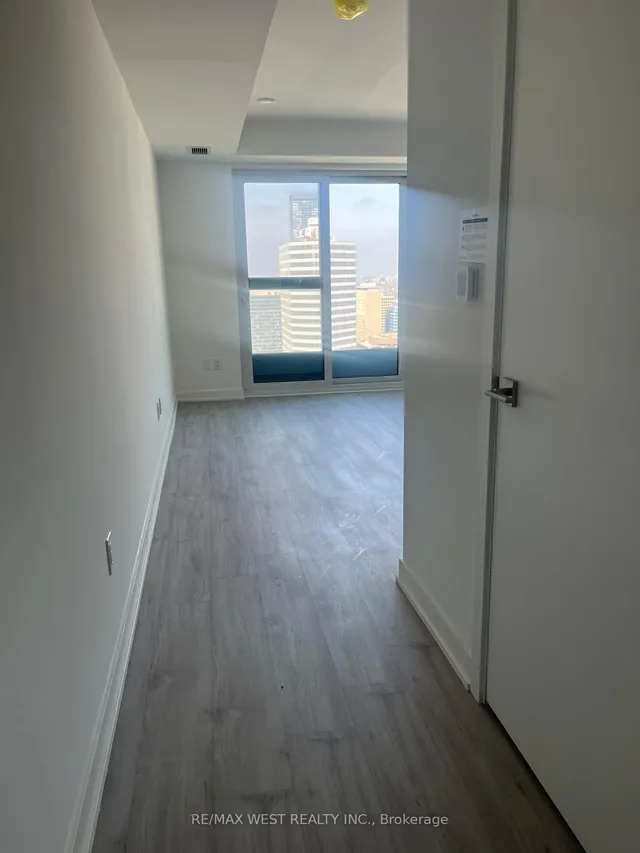 Additional image 19 of 252 Church St Unit 3802