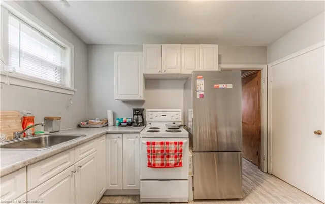 Additional image 25 of 218 Margaret Ave