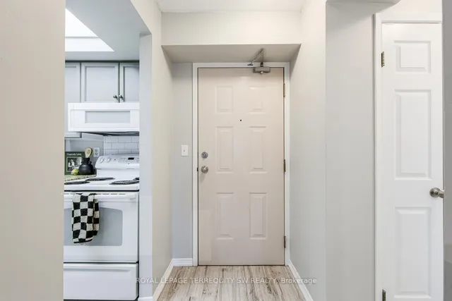 Additional image 5 of 222 The Esplanade Unit 933