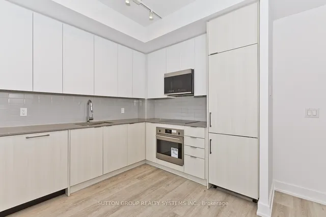 Additional image 7 of 2481 Taunton Rd Unit 1304