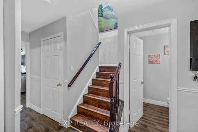 Additional image 22 of 175 Hollyridge Cres