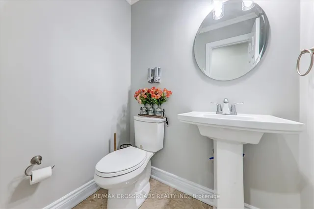 Additional image 35 of 75 Wandering Tr