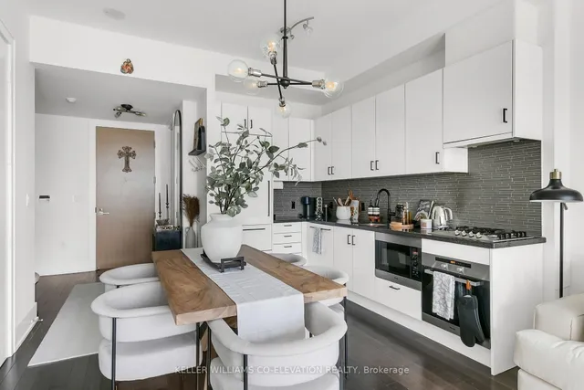 Additional image 16 of 39 Queens Quay Unit 835