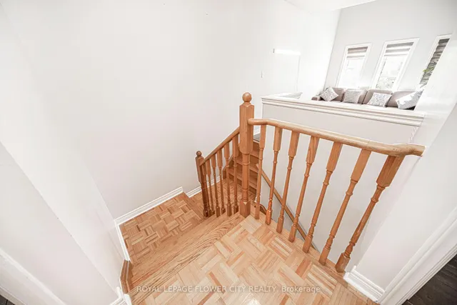 Additional image 25 of 18 Nathaniel Cres