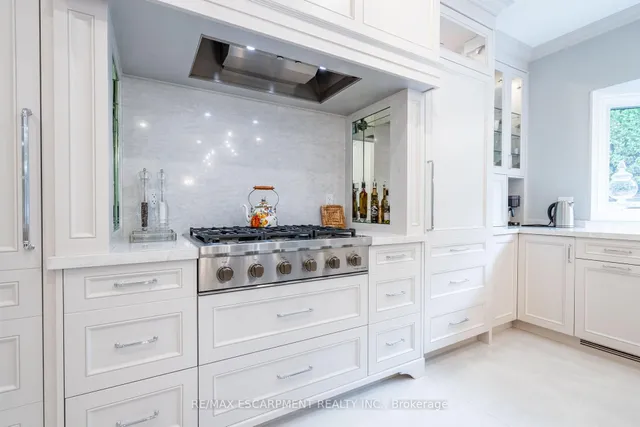 Additional image 8 of 2312 Hoover Crt