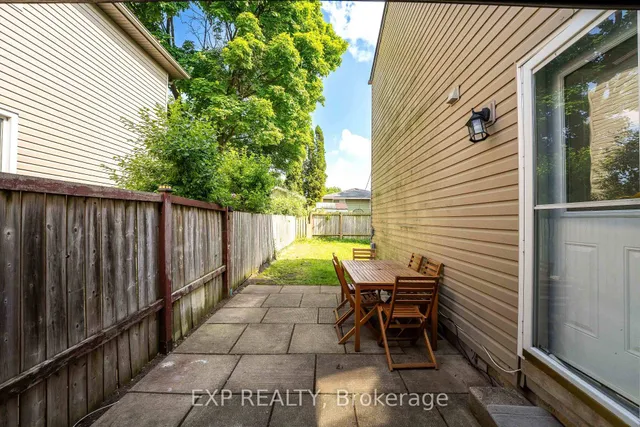 Additional image 30 of 178 Silver Aspen Cres