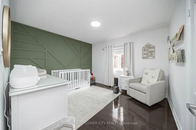 Additional image 24 of 21 Relton Circ