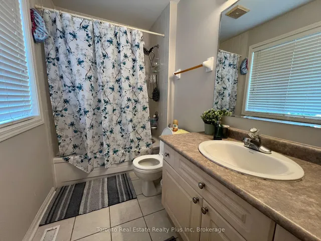 Additional image 27 of 719 Hutchinson Ave