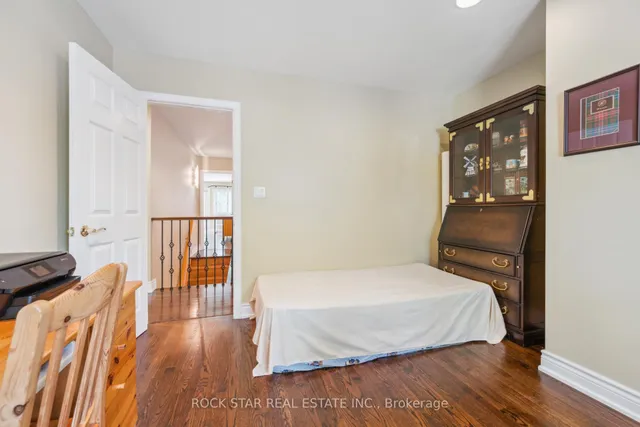 Additional image 30 of 22 Fairmeadow Ave