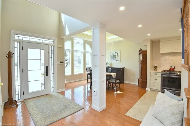 Additional image 8 of 31 Blasdell Crt