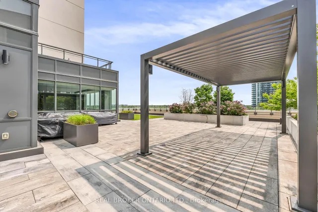 Additional image 29 of 15 Lynch St Unit 1904