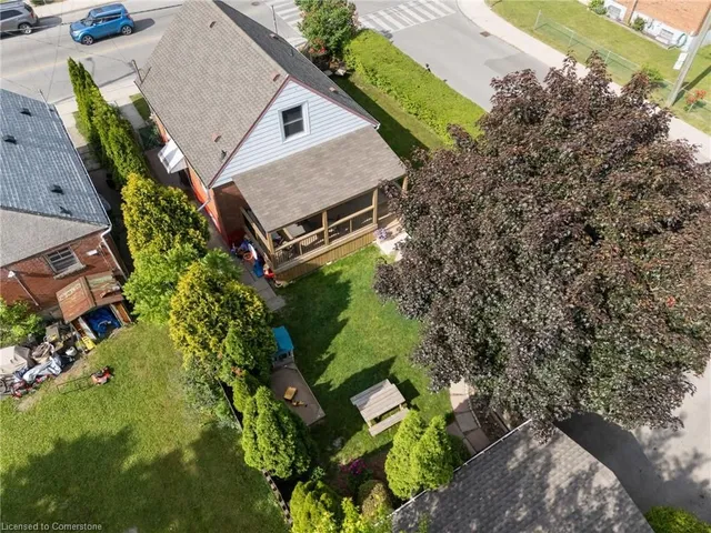 Additional image 37 of 623 Queensdale Ave