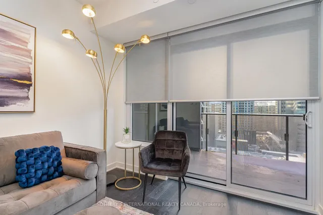 Additional image 4 of 11 Yorkville Ave Unit 1111