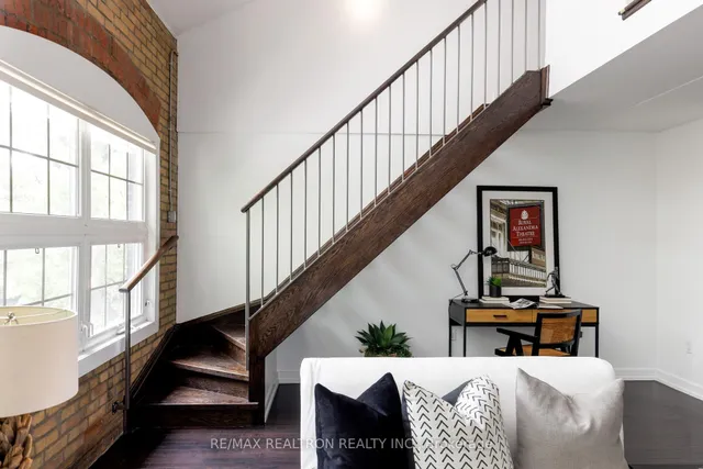 Additional image 22 of 1100 Lansdowne Ave Unit 307