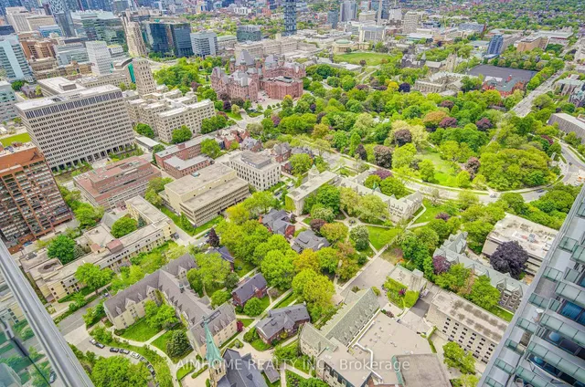 Additional image 31 of 1080 Bay St Unit 4704