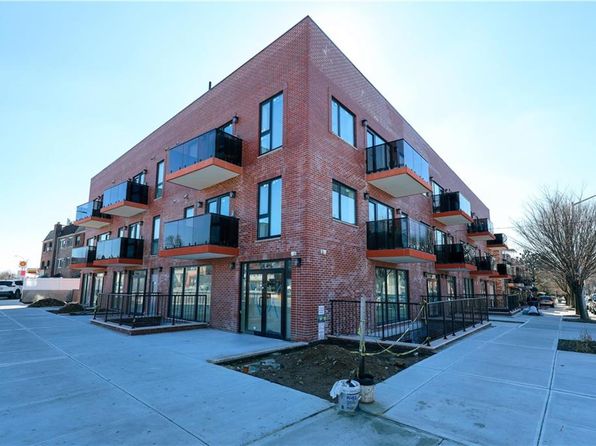 Property image for 16502 Sanford Ave, Flushing, NY 11358