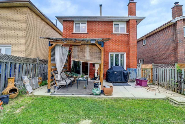 Additional image 17 of 19 Tralee St