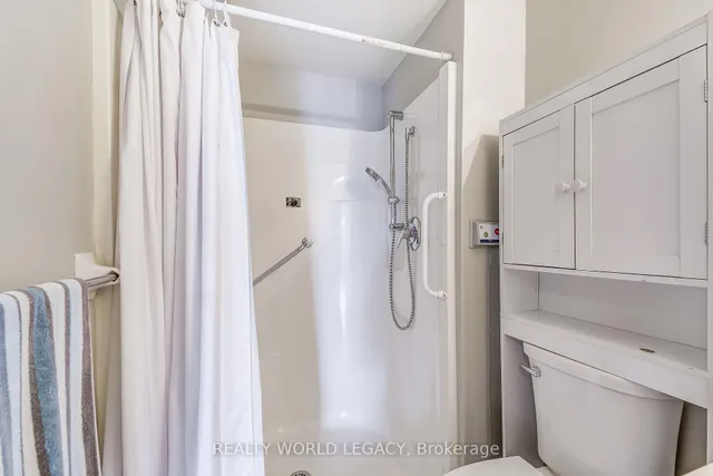 Additional image 15 of 100 Burloak Dr Unit 1218