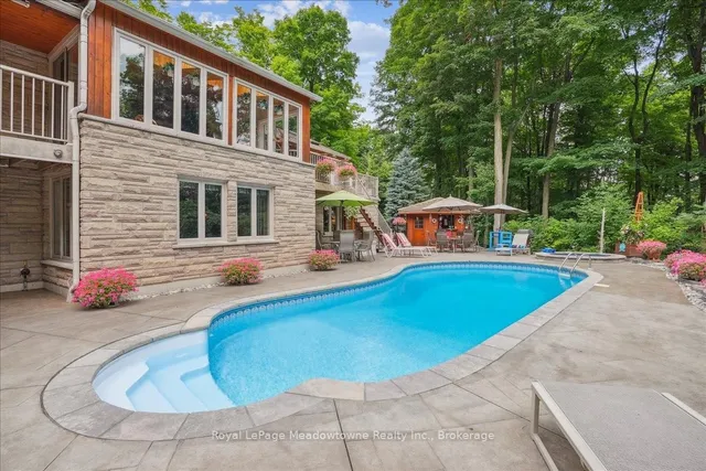 Additional image 43 of 5590 STEELES Ave