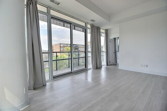 Additional image 3 of 403-99 The Donway W