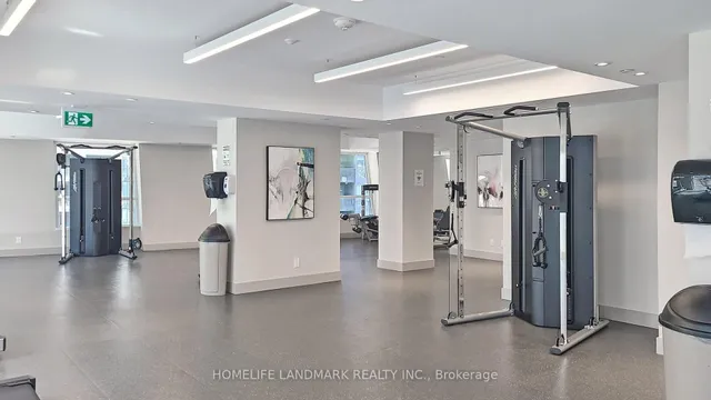 Additional image 31 of 99 John St Unit 2306