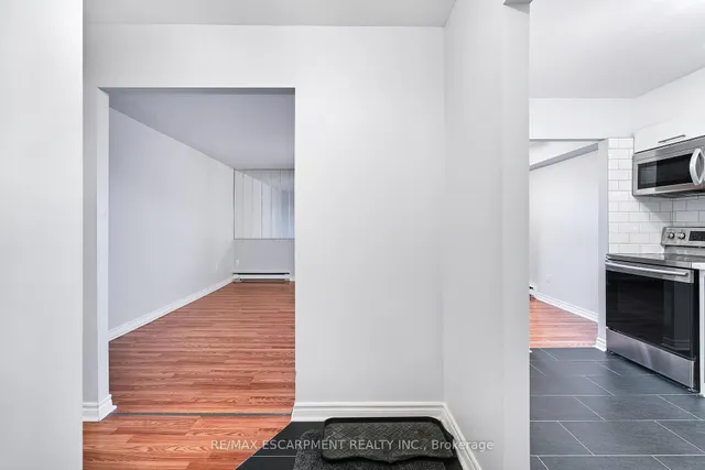 Additional image 14 of 23 Main St Unit 501