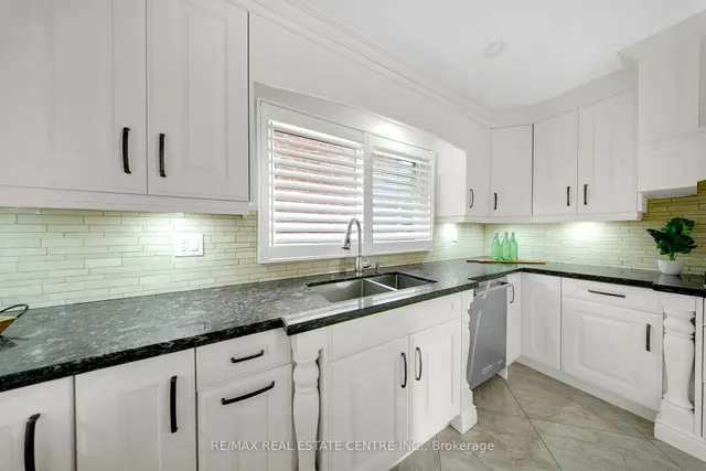 Additional image 18 of 30 Oaklea Blvd