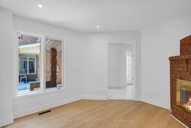 Additional image 6 of 78 Candy Cres