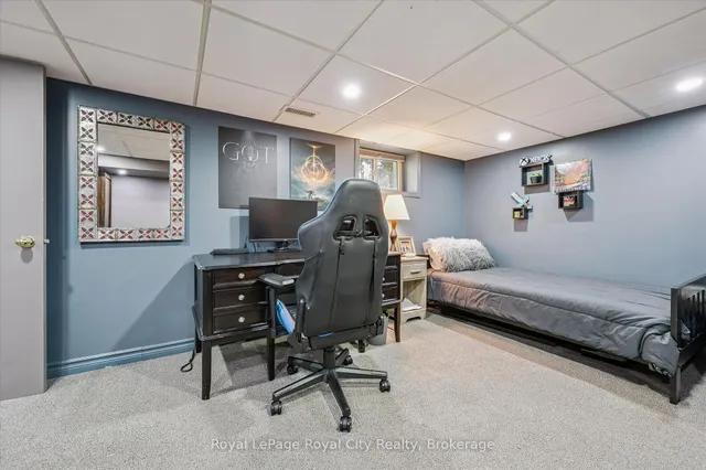 Additional image 35 of 37 Brock St